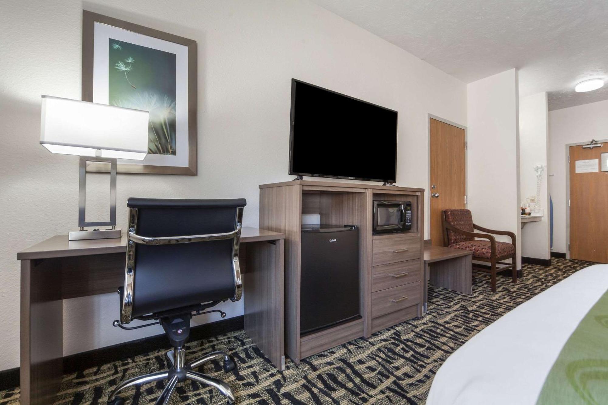 Quality Inn & Suites West Omaha - Ne Linclon Exterior foto